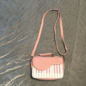Pink Piano Purse Real Cute